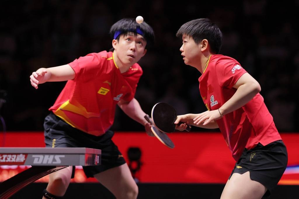 体坛联播|阿森纳击败拜仁豪取欧冠5连胜,姆巴佩独进四球