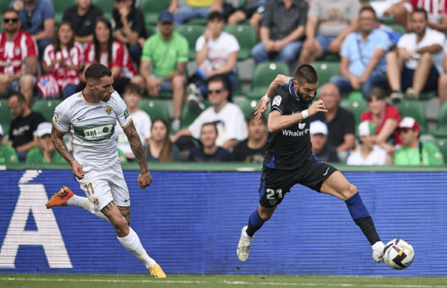 西甲焦点战：埃尔切VS赫罗纳——攻防博弈下的胜负天平与比分推演