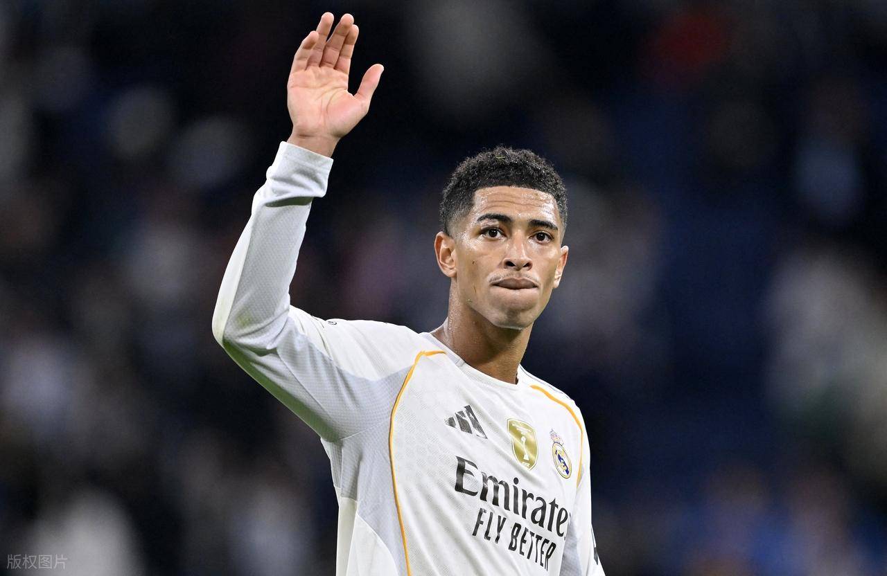 欧冠联赛曼城2-1逆转皇马,放大10倍后看细节,原因清晰可见