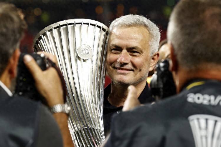 一日意甲动向:国米伤员实在太多了,米兰罗马购买新射手相中他